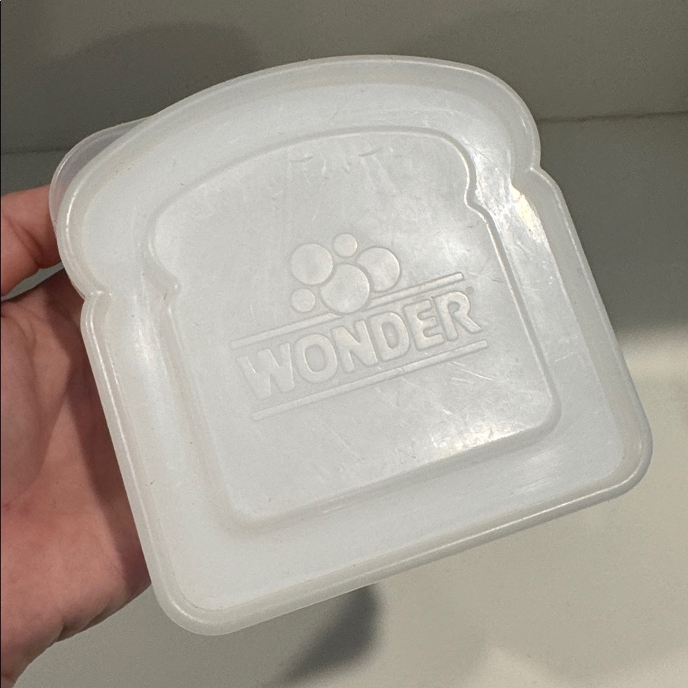 VINTAGE 00s Wonder Bread Sandwich Food Storage Container with Funky Polka Dots - Picture 2 of 5